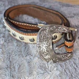 Ranger Leather & Cowhide Western Style Belt with Silver Buckle & Studs 32" L 28W